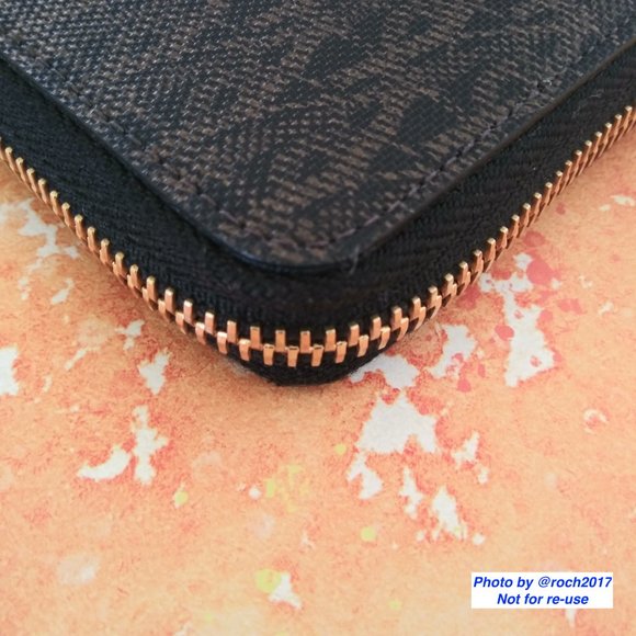 Saint Laurent  Paris Toile Monogram Compact Zip Around Wallet - Picture 10 of 12